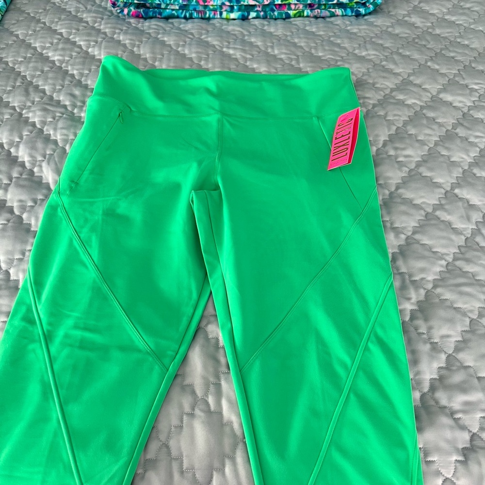 NWT XXL Lilly Pulitzer Weekender high rise leggings! Very hard to find! - Picture 5 of 10
